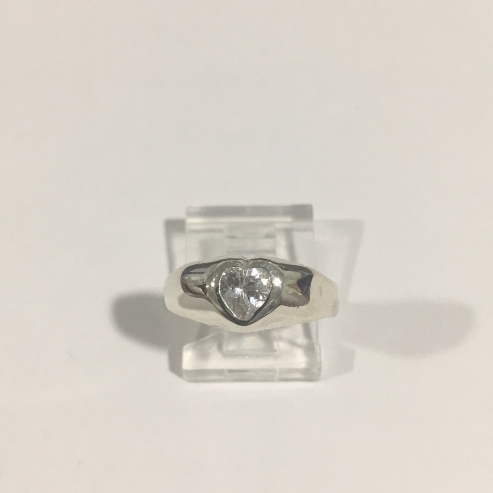 Sterling Silver Women's Heart ❤️ Shape Ring 💍